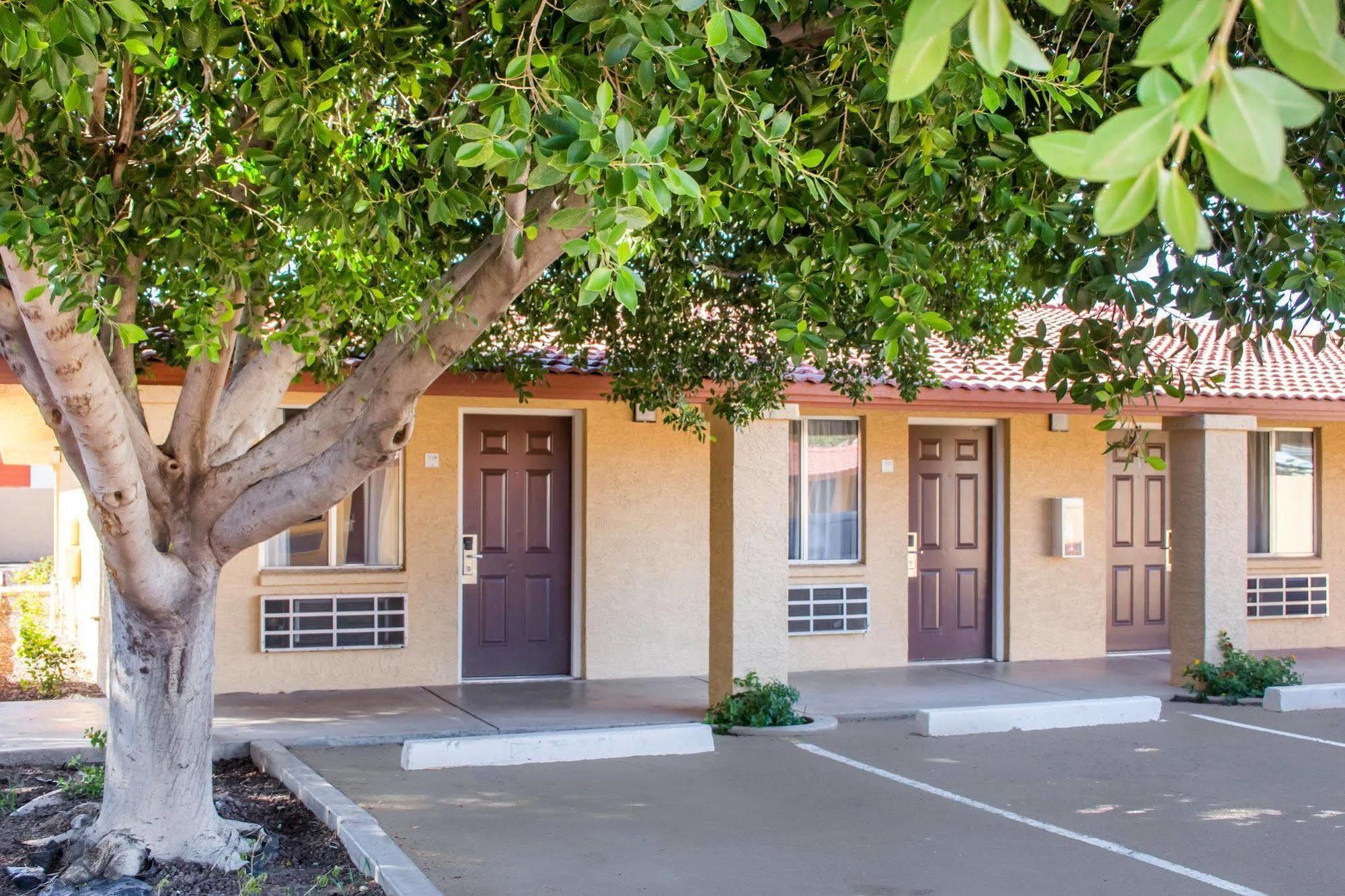 Rodeway Inn Old Town Scottsdale Esterno foto